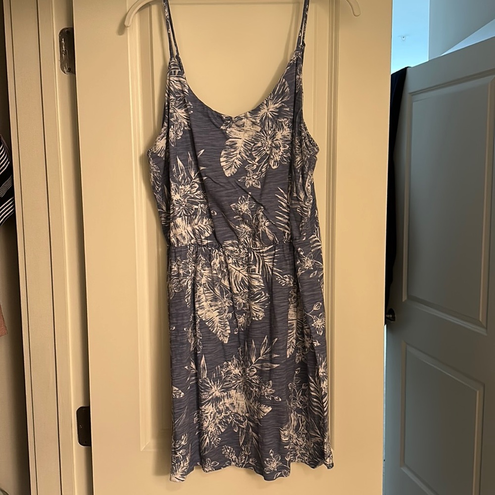 Old Navy Blue Floral Sundress XL